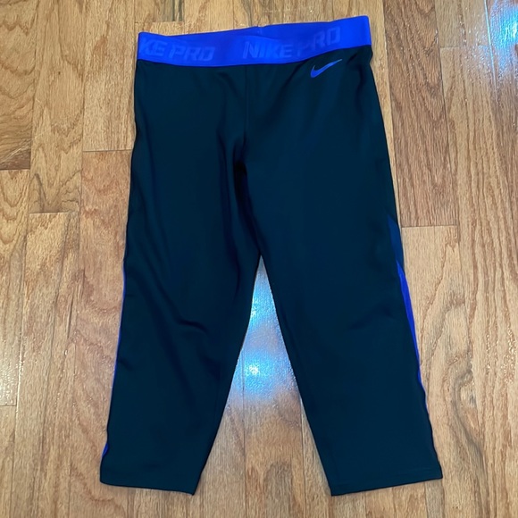 Nike Pants - Nike pro legging in large black purple Dri Fit